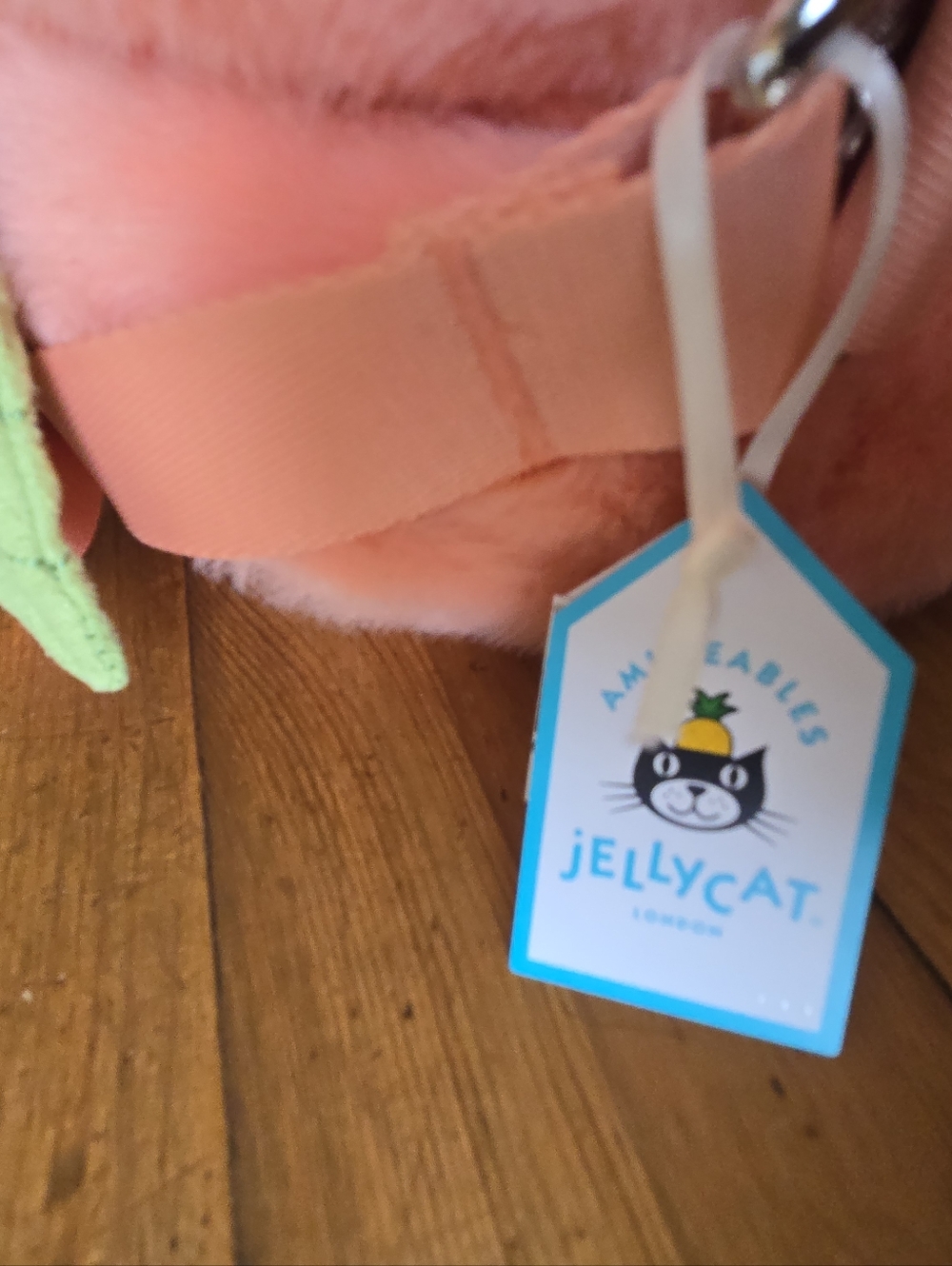 Jellycat Amuseables Peach Shoulder Bag 44" Strap 7.1x6.3x5.9" BNWT Authentic - Picture 8 of 9